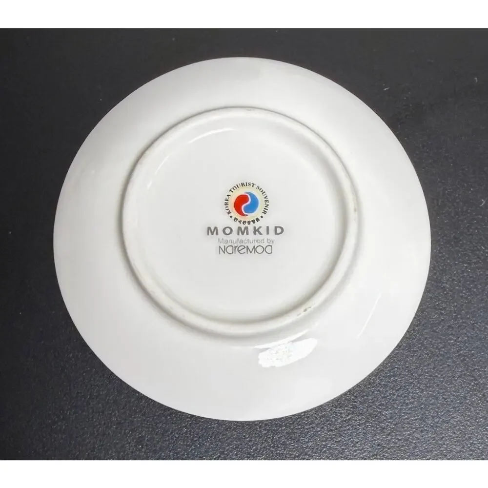 Beautiful, Whimsical Mini Tourist Souvenir Plate - Korean - Ceramic